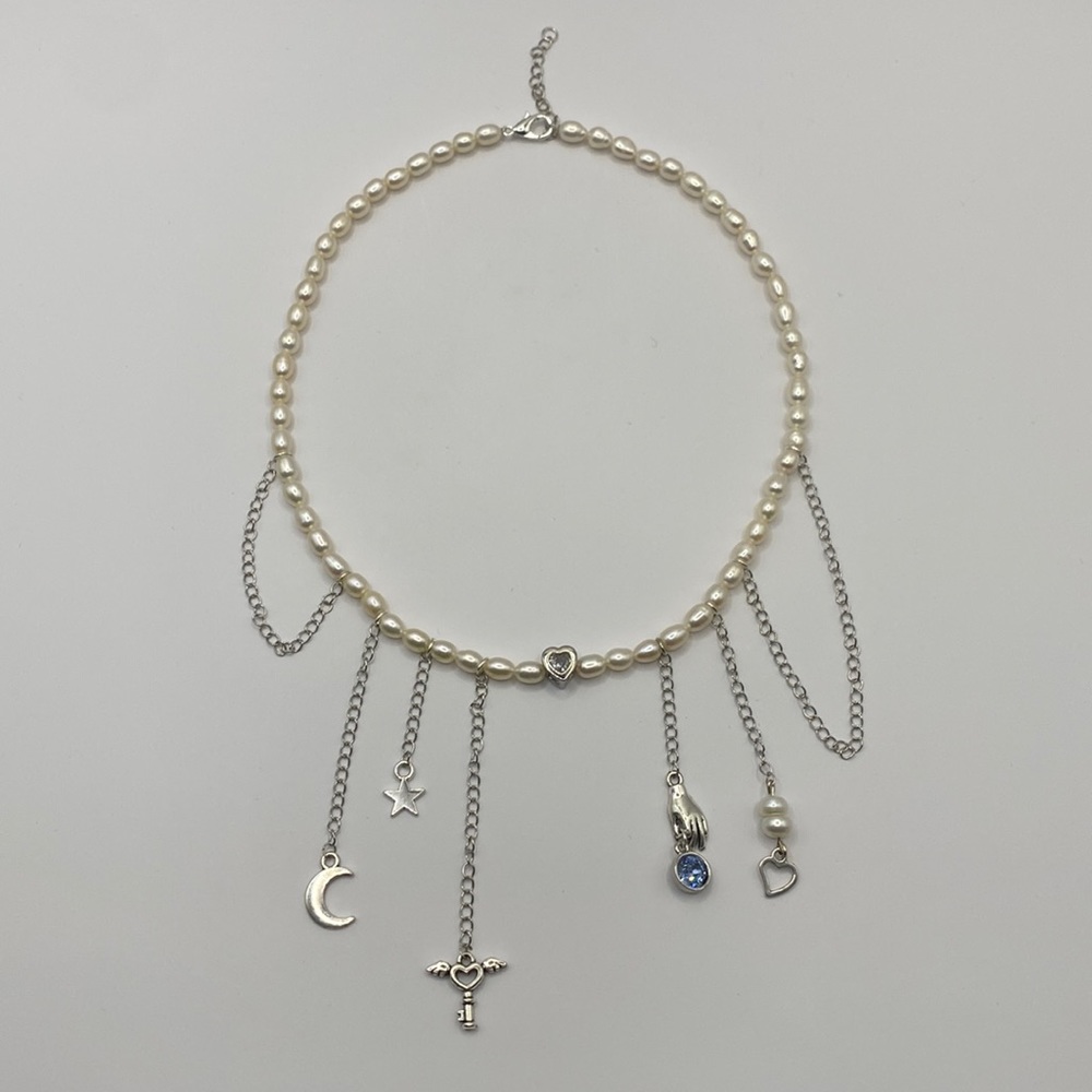 New! Never worn! Handmade necklace, by me. Made with Freshwater pearls.